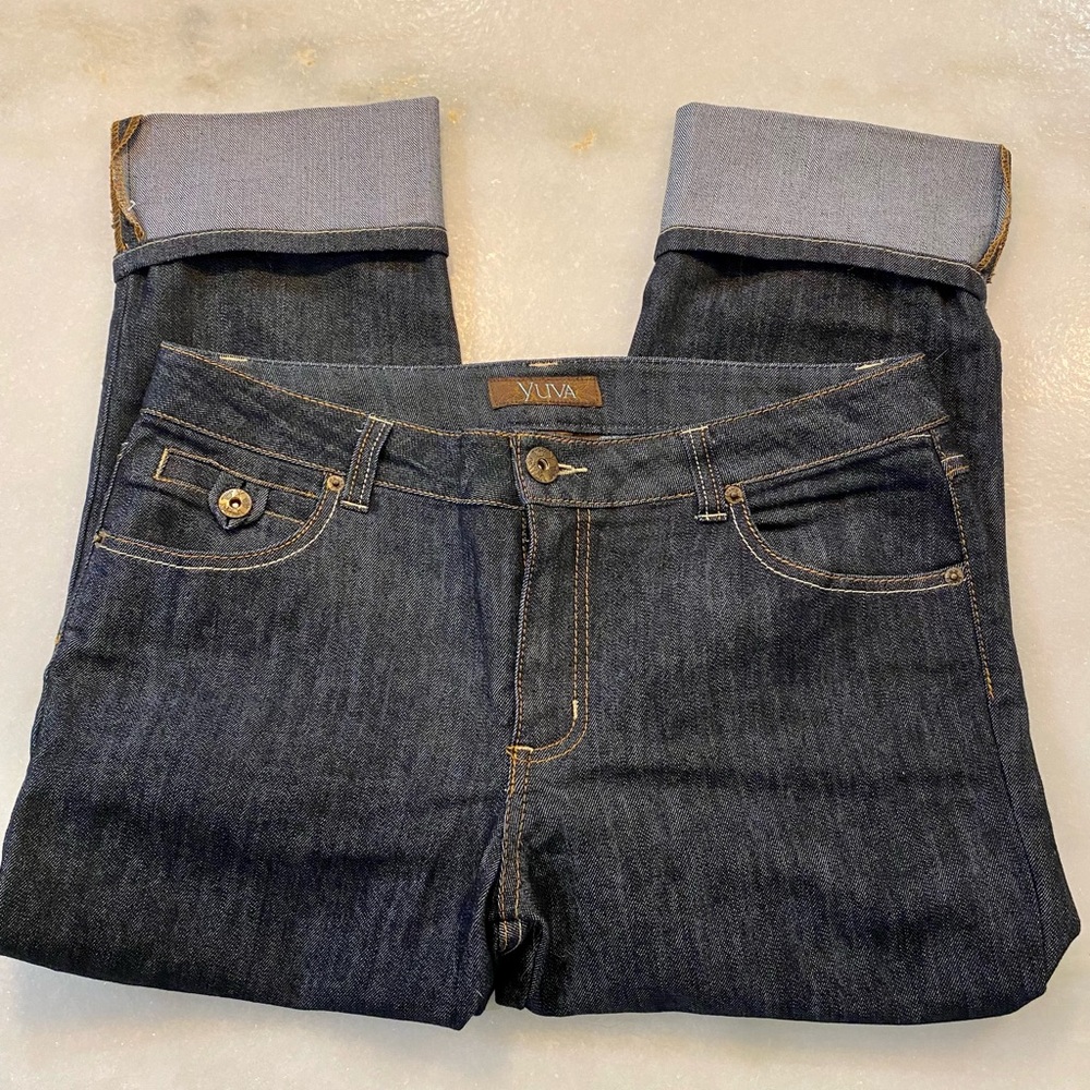 Yuva Jean Capris Size 12